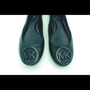 Size 10 MICHAEL Michael Kors Black Leather Flats